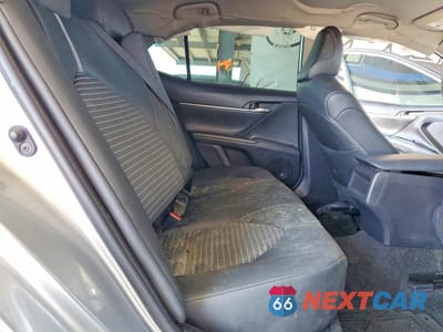 Zdjęcie 10 z 12 samochodu: 2022 TOYOTA CAMRY SE VIN:4T1G11AK9NU715761 - miniatura