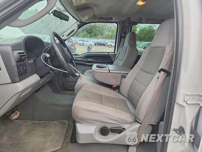 Zdjęcie 7 z 12 samochodu: 2006 FORD F250 SUPER DUTY VIN:1FTSW20P96EB11870 - miniatura
