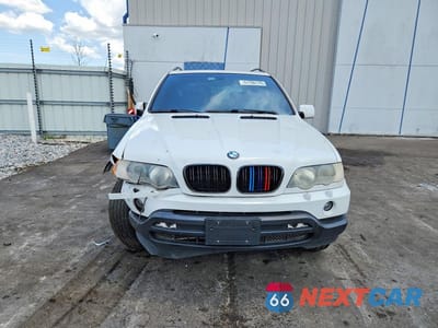Piąte zdjęcie samochodu w środku: 2001 BMW X5 4.4I VIN:WBAFB33591LH08048 - miniatura
