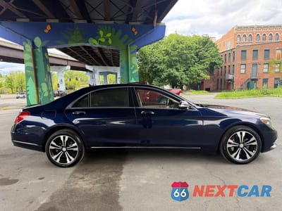 Zdjęcie 14 z 15 samochodu: 2017 MERCEDES-BENZ S 550 4MATIC VIN:WDDUG8FBXHA321561 - miniatura