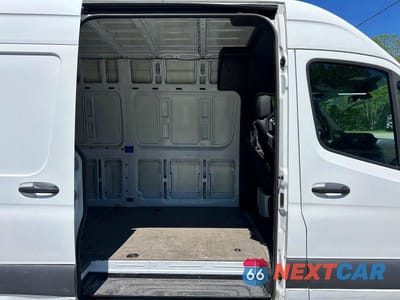 Zdjęcie 7 z 10 samochodu: 2021 MERCEDES-BENZ SPRINTER 2500 VIN:W1Y40CHY8MT061965 - miniatura