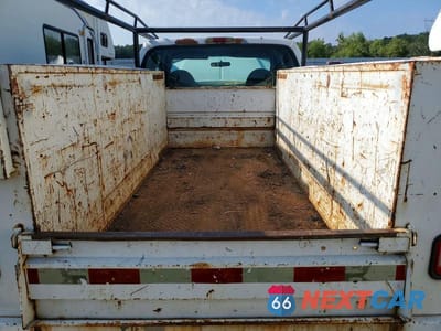 Zdjęcie 10 z 13 samochodu: 2001 FORD F350 SRW SUPER DUTY VIN:3FTSX31F21MA74706 - miniatura