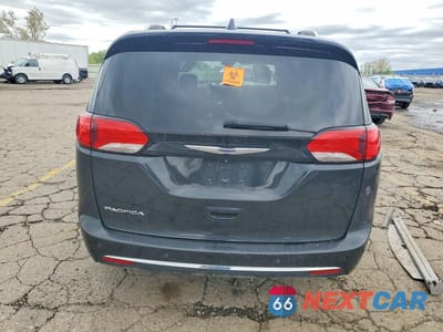 Zdjęcie 6 z 12 samochodu: 2019 CHRYSLER PACIFICA TOURING L VIN:2C4RC1BGXKR526207 - miniatura