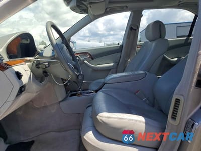 Zdjęcie 7 z 12 samochodu: 2005 MERCEDES-BENZ S 500 VIN:WDBNG75J85A442021 - miniatura