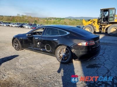 Drugie zdjęcie samochodu z przodu: 2014 TESLA MODEL S VIN:5YJSA1H17EFP30635 - miniatura