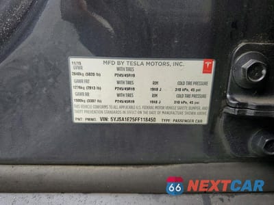 Zdjęcie 12 z 12 samochodu: 2015 TESLA MODEL S VIN:5YJSA1E25FF118450 - miniatura