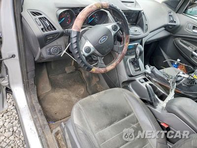 Zdjęcie 8 z 13 samochodu: 2013 FORD ESCAPE SE VIN:1FMCU9G98DUC03593 - miniatura
