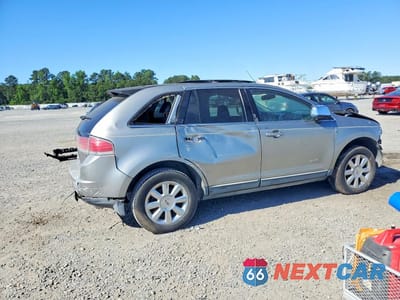 Trzecie zdjęcie samochodu z tyłu: 2008 LINCOLN MKX VIN:2LMDU68C48BJ16531 - miniatura