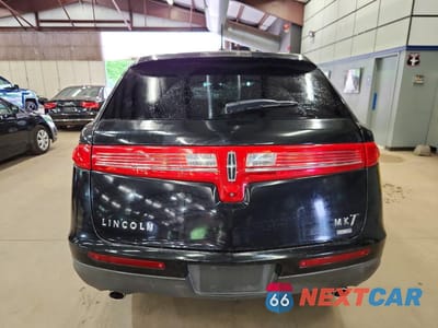 Zdjęcie 6 z 13 samochodu: 2014 LINCOLN MKT VIN:2LMHJ5NK7EBL55938 - miniatura