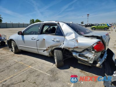 Drugie zdjęcie samochodu z przodu: 2006 HONDA ACCORD EX VIN:1HGCM66536A005947 - miniatura