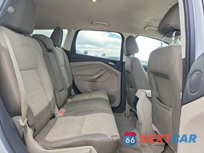 Zdjęcie 10 z 12 samochodu: 2016 FORD ESCAPE SE VIN:1FMCU0GXXGUC11824 - miniatura