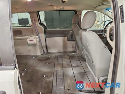 Zdjęcie 11 z 13 samochodu: 2008 DODGE GRAND CARAVAN SE VIN:2D8HN44H98R743061 - miniatura