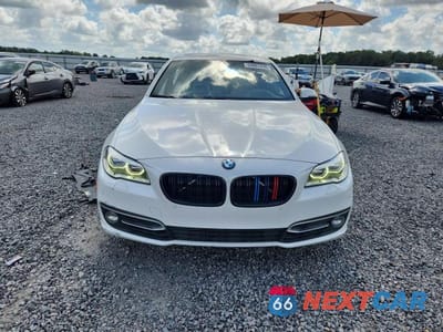 Piąte zdjęcie samochodu w środku: 2014 BMW 535 I VIN:WBA5B1C53ED479685 - miniatura