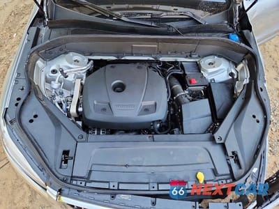 Zdjęcie 11 z 12 samochodu: 2022 VOLVO XC90 T5 MOMENTUM VIN:YV4102PK5N1787551 - miniatura