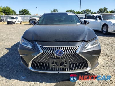 Piąte zdjęcie samochodu w środku: 2020 LEXUS ES 300H VIN:58AD21B16LU008743 - miniatura