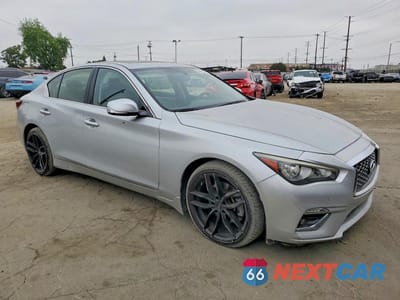 Czwarte zdjęcie samochodu z boku: 2019 INFINITI Q50 3.0T LUXE VIN:JN1EV7AP5KM542057 - miniatura