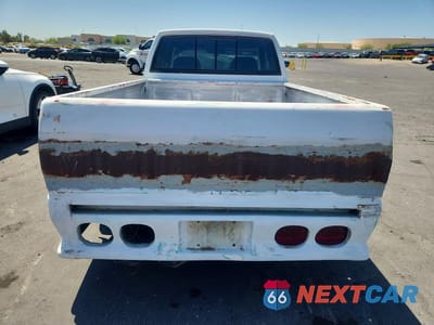 Zdjęcie 6 z 12 samochodu: 1983 CHEVROLET S TRUCK S10 VIN:1GCCT14B9D0133710 - miniatura
