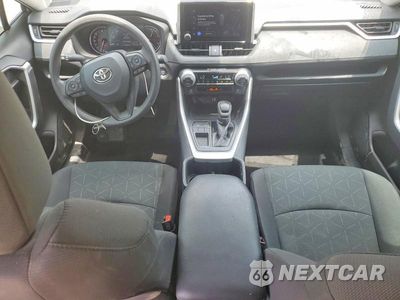 Zdjęcie 8 z 13 samochodu: 2024 TOYOTA RAV4 XLE VIN:2T3W1RFV8RC274250 - miniatura