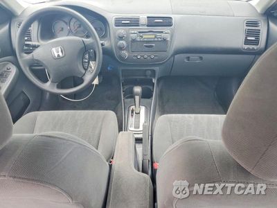Zdjęcie 8 z 12 samochodu: 2005 HONDA CIVIC LX VIN:2HGES16555H625443 - miniatura