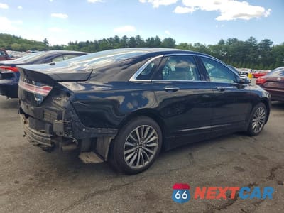 Trzecie zdjęcie samochodu z tyłu: 2018 LINCOLN MKZ HYBRID SELECT VIN:3LN6L5LU7JR609984 - miniatura