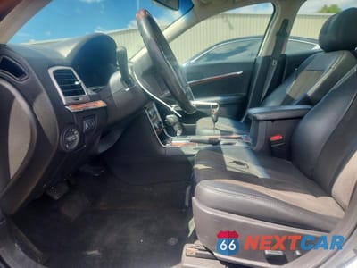 Zdjęcie 7 z 12 samochodu: 2012 LINCOLN MKZ HYBRID VIN:3LNDL2L30CR830178 - miniatura