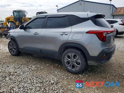 Drugie zdjęcie samochodu z przodu: 2024 KIA SELTOS LX VIN:KNDEPCAAXR7647312 - miniatura
