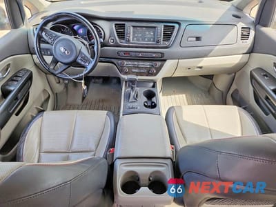 Zdjęcie 8 z 12 samochodu: 2018 KIA SEDONA LX VIN:KNDMB5C12J6378834 - miniatura