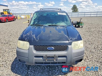 Piąte zdjęcie samochodu w środku: 2004 FORD ESCAPE XLS VIN:1FMYU92154KA21823 - miniatura