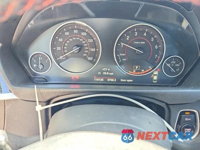Zdjęcie 9 z 12 samochodu: 2018 BMW 330 XI VIN:WBA8D9G53JNU67699 - miniatura
