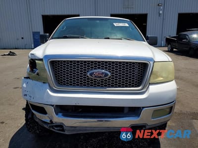 Piąte zdjęcie samochodu w środku: 2004 FORD F150 SUPERCREW VIN:1FTPW14524KC00705 - miniatura