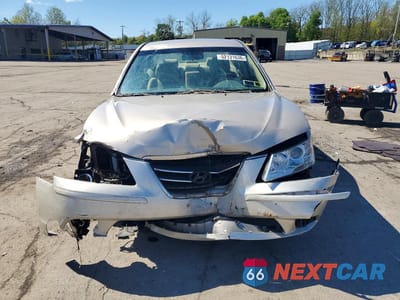 Piąte zdjęcie samochodu w środku: 2010 HYUNDAI SONATA GLS VIN:5NPET4AC7AH615856 - miniatura