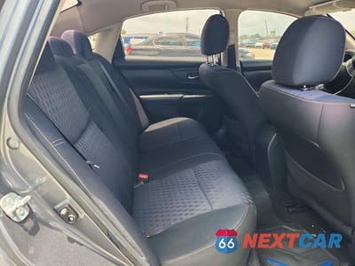 Zdjęcie 10 z 12 samochodu: 2016 NISSAN ALTIMA 2.5 S VIN:1N4AL3AP5GN325237 - miniatura