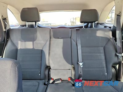 Zdjęcie 10 z 13 samochodu: 2016 KIA SORENTO LX VIN:5XYPG4A36GG125583 - miniatura