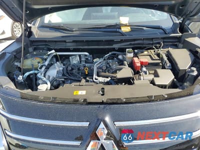 Zdjęcie 12 z 13 samochodu: 2025 MITSUBISHI OUTLANDER SE VIN:JA4J4VA81SZ057679 - miniatura