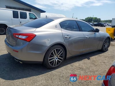 Trzecie zdjęcie samochodu z tyłu: 2016 MASERATI GHIBLI S VIN:ZAM57RTA6G1181115 - miniatura