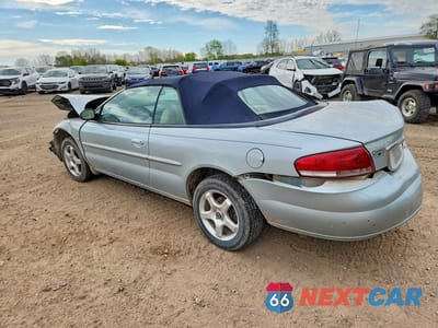 Drugie zdjęcie samochodu z przodu: 2002 CHRYSLER SEBRING LIMITED VIN:1C3EL65R42N350457 - miniatura