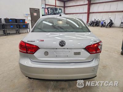 Zdjęcie 6 z 12 samochodu: 2015 VOLKSWAGEN PASSAT S VIN:1VWAT7A37FC104938 - miniatura