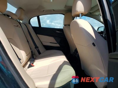 Zdjęcie 10 z 12 samochodu: 2017 JAGUAR XE PREMIUM VIN:SAJAD4BV3HA972188 - miniatura