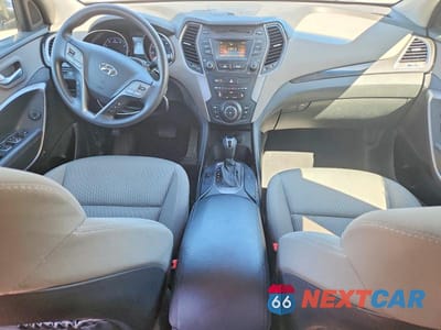 Zdjęcie 8 z 13 samochodu: 2016 HYUNDAI SANTA FE SE VIN:KM8SMDHF6GU156345 - miniatura