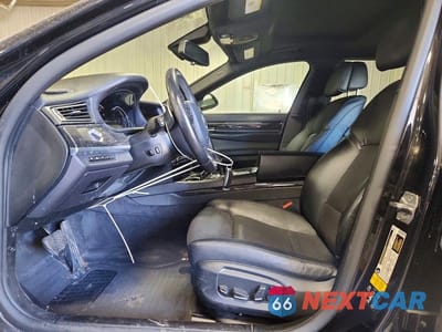 Zdjęcie 7 z 12 samochodu: 2015 BMW 750 LXI VIN:WBAYF8C53FD655193 - miniatura