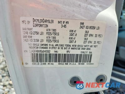 Zdjęcie 14 z 14 samochodu: 2005 JEEP LIBERTY SPORT VIN:1J4GK48K05W648362 - miniatura