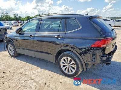 Drugie zdjęcie samochodu z przodu: 2020 VOLKSWAGEN TIGUAN S VIN:3VV1B7AX1LM013636 - miniatura