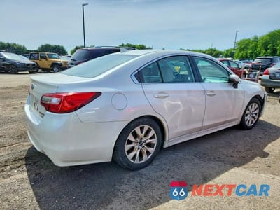 Trzecie zdjęcie samochodu z tyłu: 2017 SUBARU LEGACY 2.5I PREMIUM VIN:4S3BNAF68H3022768 - miniatura