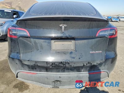 Zdjęcie 6 z 14 samochodu: 2022 TESLA MODEL Y VIN:7SAYGDEF7NF407781 - miniatura