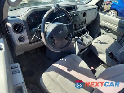 Zdjęcie 8 z 13 samochodu: 2013 FORD ECONOLINE E250 VAN VIN:1FTNE2EW2DDA11712 - miniatura