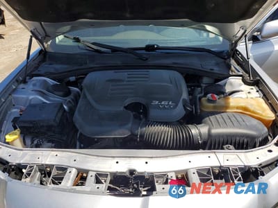 Zdjęcie 11 z 12 samochodu: 2015 CHRYSLER 300 LIMITED VIN:2C3CCAAG8FH841935 - miniatura