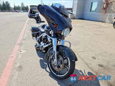 Drugie zdjęcie samochodu z przodu: 2017 HARLEY-DAVIDSON FLHXS STREET GLIDE SPECIAL VIN:1HD1KRC33HB614581 - miniatura