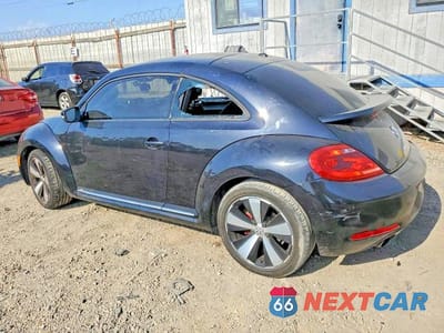 Drugie zdjęcie samochodu z przodu: 2013 VOLKSWAGEN BEETLE TURBO VIN:3VWV67ATXDM602667 - miniatura