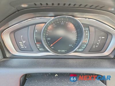 Zdjęcie 9 z 13 samochodu: 2015 VOLVO XC60 T6 PREMIER VIN:YV4902RK9F2716560 - miniatura