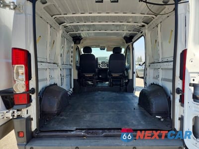 Zdjęcie 10 z 14 samochodu: 2018 RAM PROMASTER 1500 DELIVERY VAN VIN:3C6TRVNG1JE124655 - miniatura